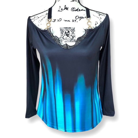 Cute Cold Shoulder Top with Metal Ring Detail - Picture 1 of 6